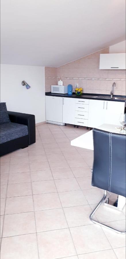 Apartment Antonio Biograd Na Moru Eksteriør bilde