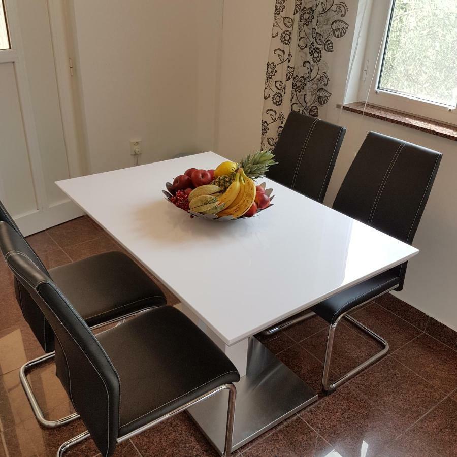 Apartment Antonio Biograd Na Moru Eksteriør bilde