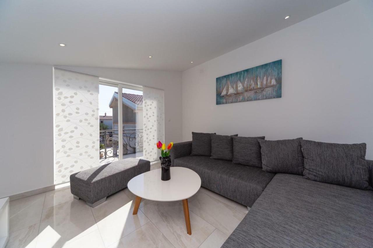 Apartment Antonio Biograd Na Moru Eksteriør bilde