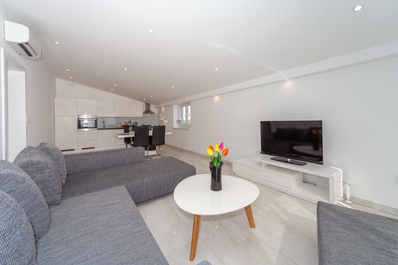 Apartment Antonio Biograd Na Moru Eksteriør bilde
